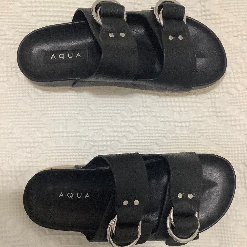 Aqua Sandals (Size 8.5W)